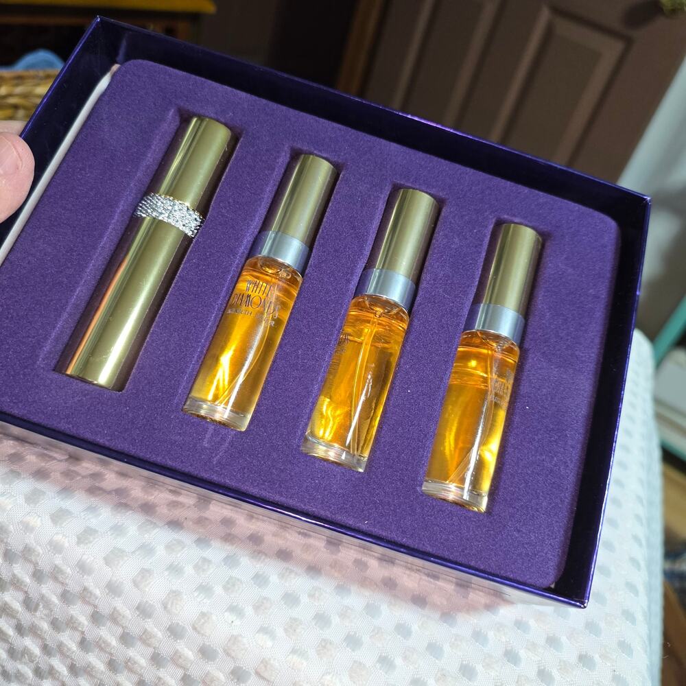 ELIZABETH TAYLOR WHITE DIAMONDS 4 PIECE FRAGRANCE SET
